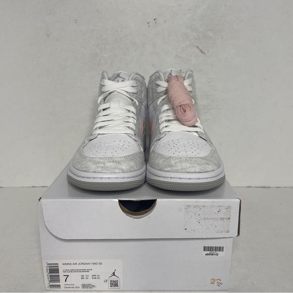 Nike Air Jordan 1 Retro Mid SE WMNS “Iron Ore” 2022 - Picture 2 of 4